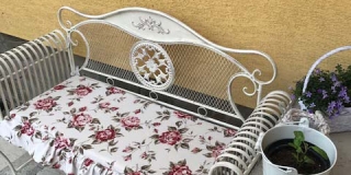 Kovová lavička GS11443792 krémová antik